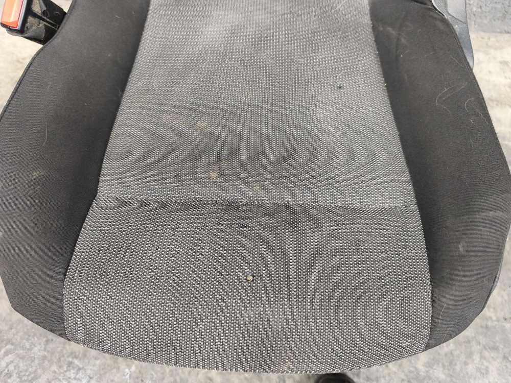 SIEGE AVANT GAUCHE CITROEN/PEUGEOT/OPEL - Vue 2